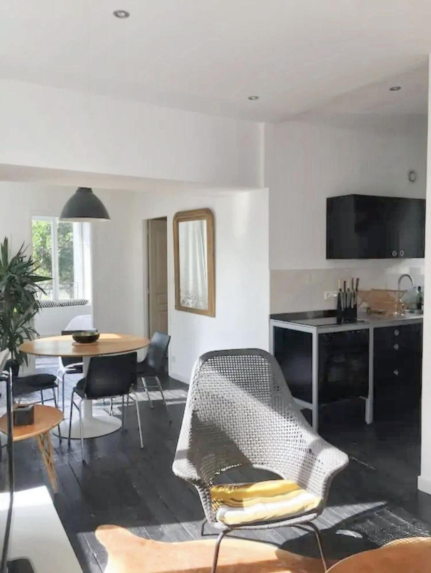 Appartement d'une chambre avec vue sur la mer et wifi a Granville a 1 km de la plage Extérieur photo